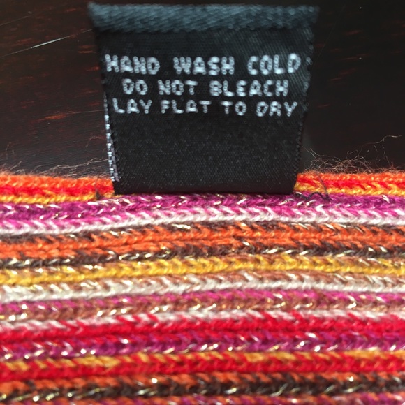 Multi-colored Scarf - Picture 5 of 5